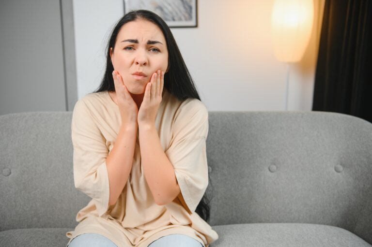 How to Overcome Dental Anxiety: Tips for a Calmer Visit 1 Dental Anxiety