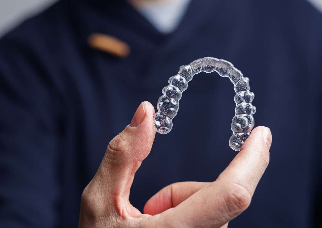 Braces vs Aligners: Which Is the Best Way to Fix Crooked Teeth? 3 At Fresh Dental Care Kepong, we tailor each clear aligner plan to your dental goals and lifestyle.