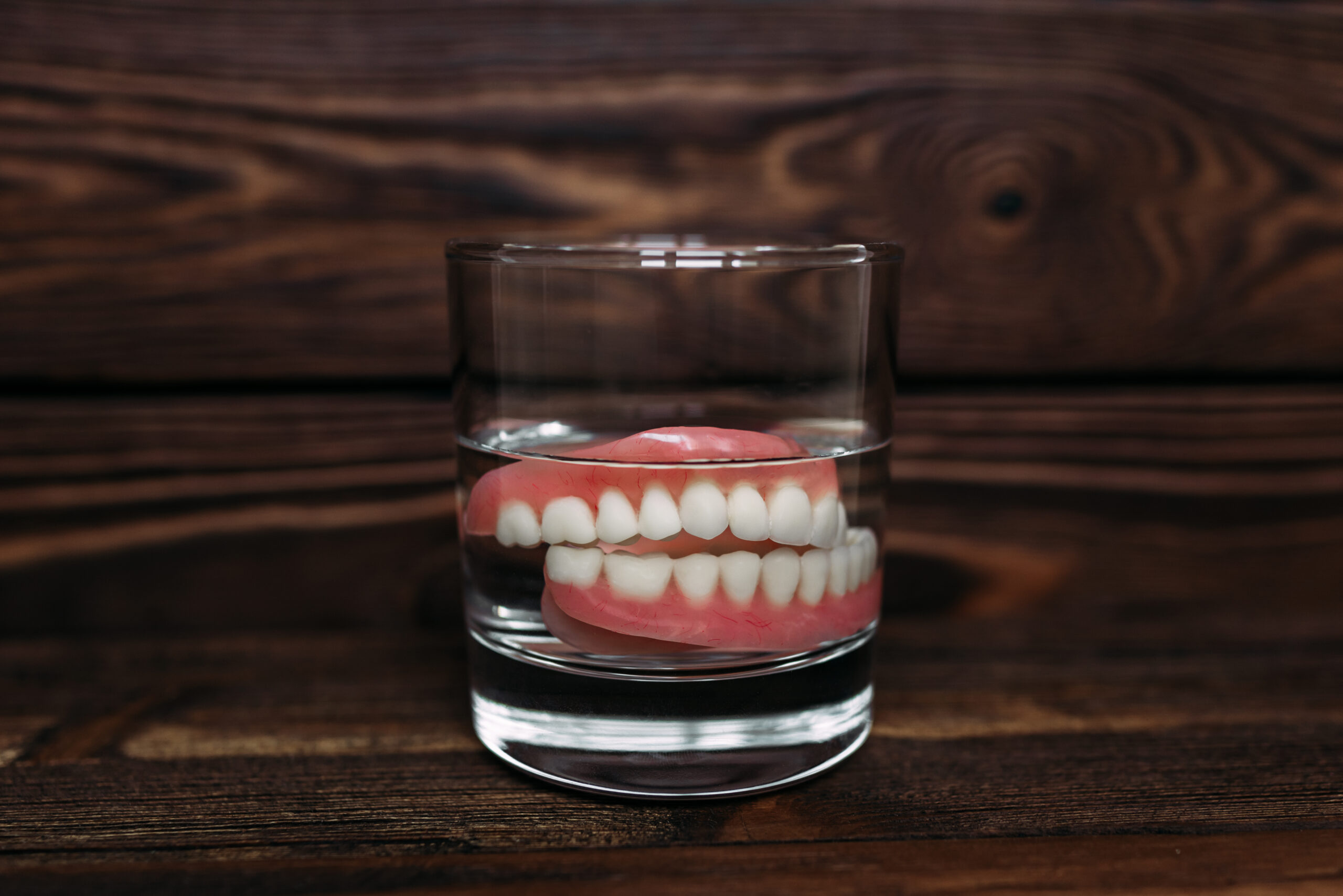 how to store your dentures