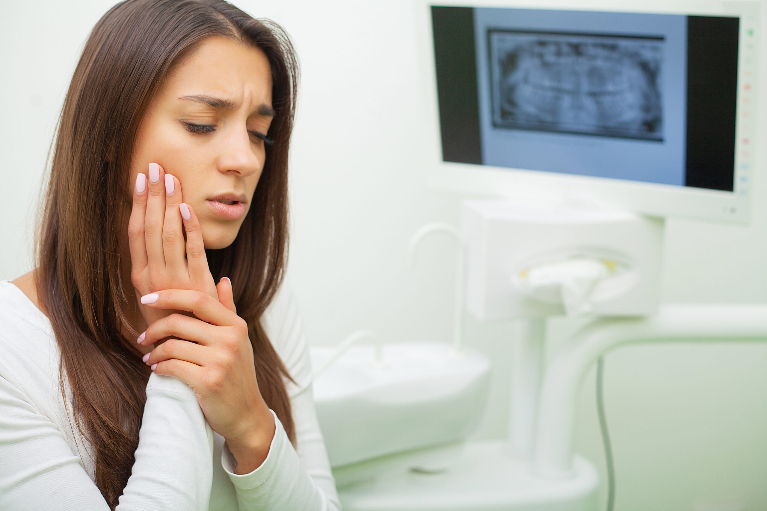 dental implant pain